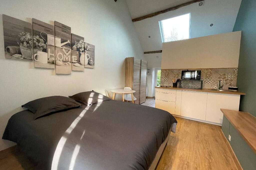 Studio indépendant 2 pers - Châtillon sur Colmont la petite gare Châtillon-sur-Colmont Exterior foto